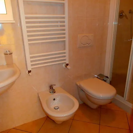 Casa Santa Chiara - Women Only Bed & Breakfast Perugia