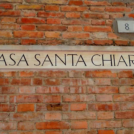 Casa Santa Chiara - Women Only Bed & Breakfast