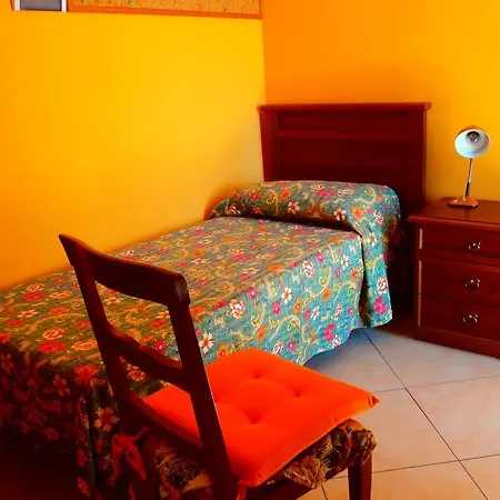Casa Santa Chiara - Women Only *